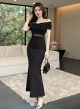 Đầm ôm bẹt vai dáng đuôi cá
