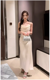 Đầm hai dây cổ đổ dáng midi