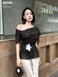 Áo kiểu bẹt vai tằm ánh đen kèm thắt lưng hoa