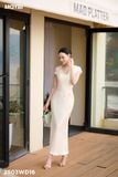 Đầm ôm lụa cổ V dáng midi