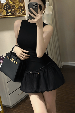 Đầm ôm bí sát nách dáng mini