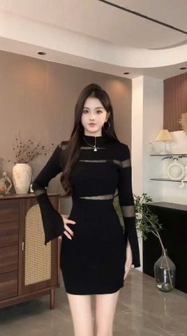 Đầm nhung ôm tay loe dáng mini