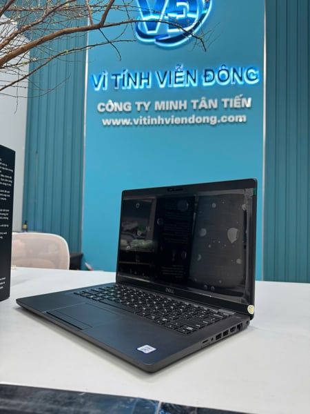 Laptop Dell latitude 5400 Cũ ( CPU I7 8550U, Ram 8GB, SSD 256GB, Lcd 14 FHD, 1.5 ký)