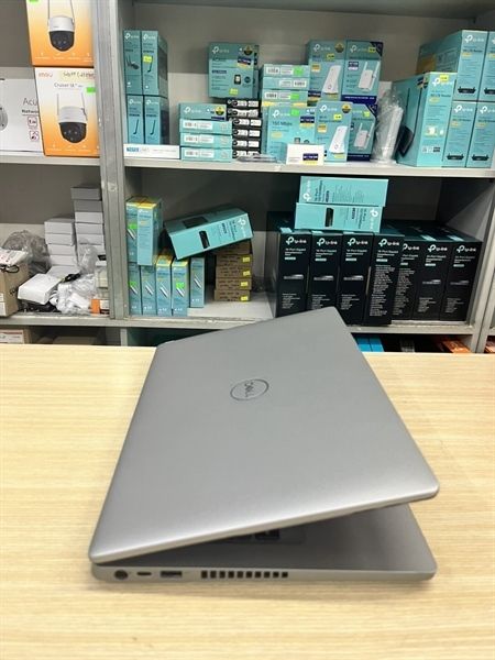 Laptop cũ Dell Latitude 5410 (CPU i7-10610U, Ram 8GB, SSD 256GB,14 FHD )