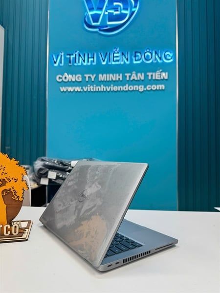 Laptop Dell Latitude 5420 cũ ( I5 thế hệ 1135G7, Ram 8GB, SSD 256GB, LCD 14 FHD , Pin 4h, 1.4 ký)