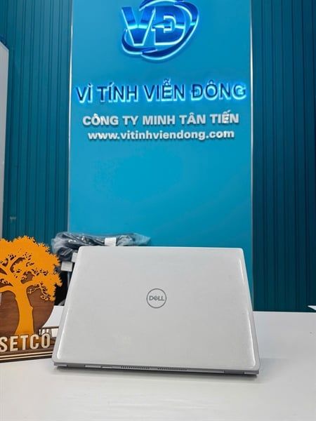 Laptop Dell Latitude 5420 cũ ( I5 thế hệ 1135G7, Ram 8GB, SSD 256GB, LCD 14 FHD , Pin 4h, 1.4 ký)