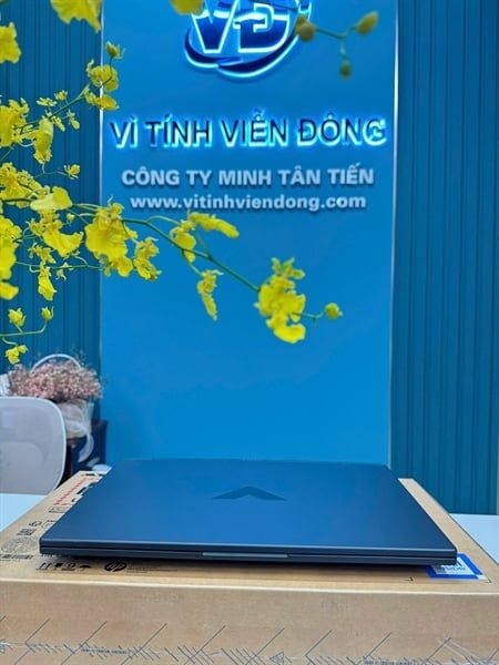 Máy tính xach tay HP VICTUS 15-fa2731TX B85LNPA (Intel Core i5-13420H | RTX 3050 6GB | 15.6 inch FHD 144Hz | 16GB | 512GB | Win 11 | Đen)