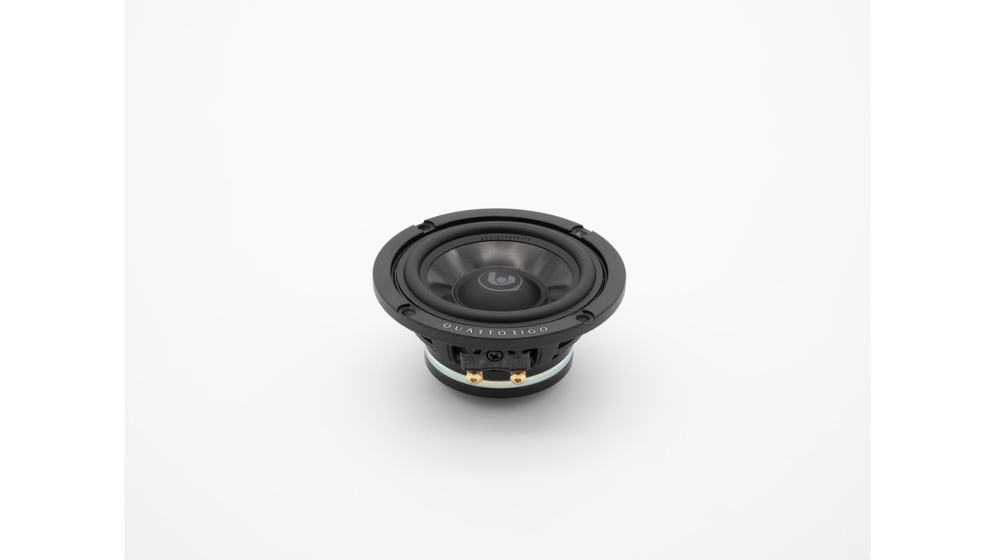 Củ midrange Quartorigo Odeon 3,5 inch màng carbon và polypropylene
