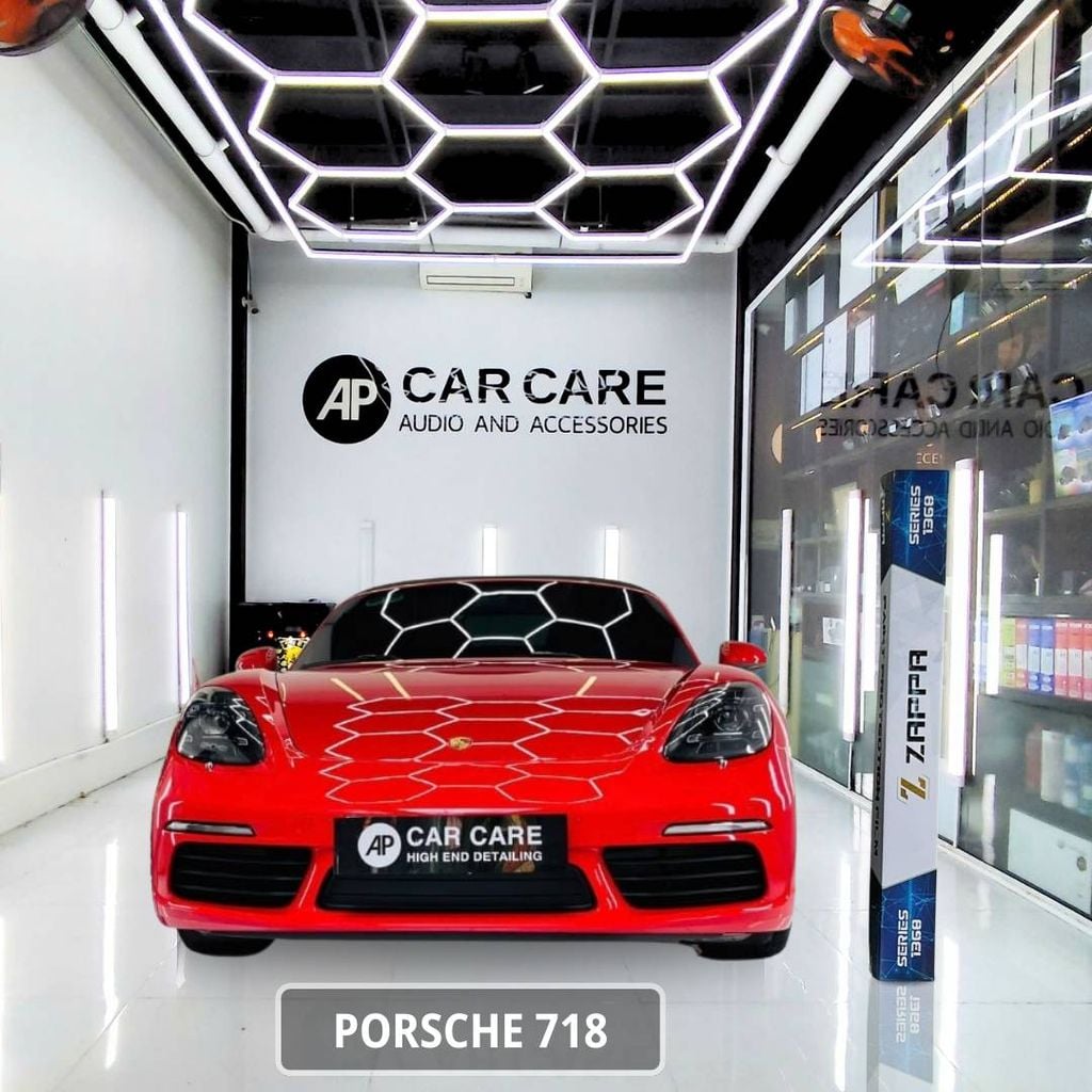 Dán PPF xe Porsche (911 / Panamera / Cayenne / Macan)