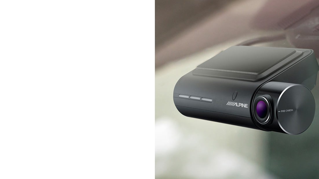 Camera hành trình Alpine DVR-F800PRO lắp trên kính lái, cảm biến Sony Exmor R STARVIS, Full HD 1080P