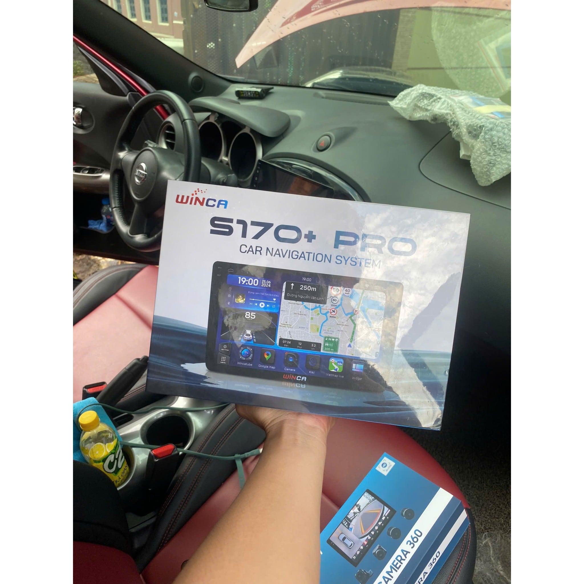 Hộp màn hình Android ô tô Winca S170+ Pro trong xe trước khi lắp đặt