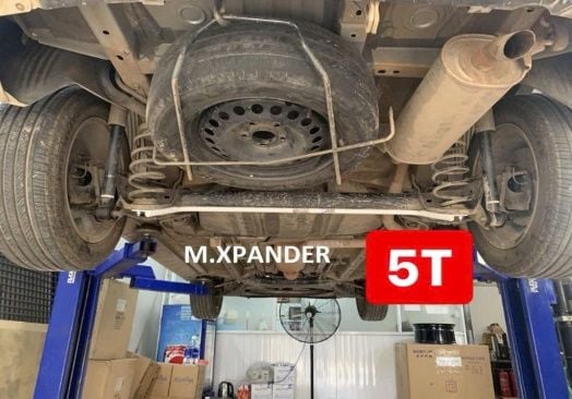 Thanh giằng ô tô ULTRA RACING - MITSUBISHI XPANDER