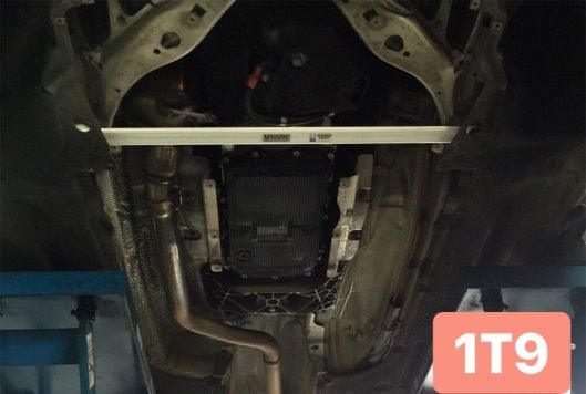 Thanh giằng ô tô ULTRA RACING - VINFAST LUX A