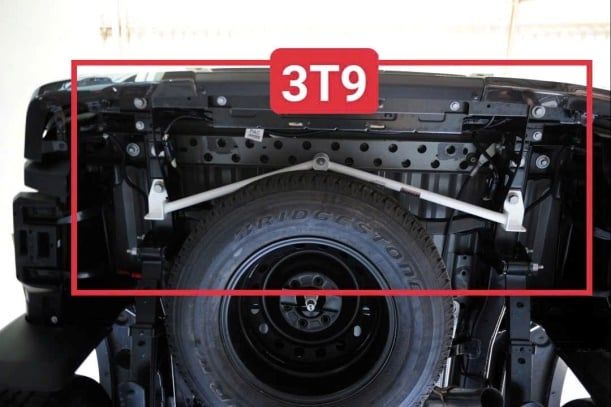 Thanh giằng ô tô ULTRA RACING - FORD RANGER STORMTRAK