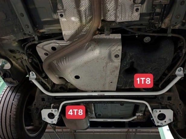 Thanh giằng ô tô ULTRA RACING - TOYOTA COROLLA CROSS