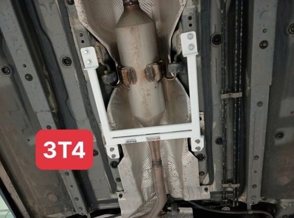 Thanh giằng ô tô ULTRA RACING - TOYOTA COROLLA CROSS