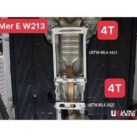 Thanh giằng ô tô ULTRA RACING - MERCEDES E W213