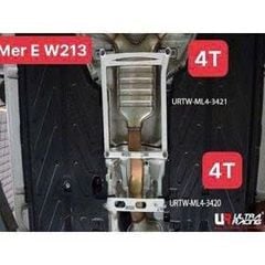 Thanh giằng ô tô ULTRA RACING - MERCEDES E W213
