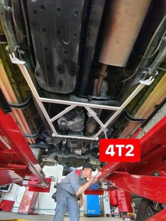 Thanh giằng ô tô ULTRA RACING - MITSUBISHI PAJERO SPORT / 2WD (2019-2024+ / Diesel)