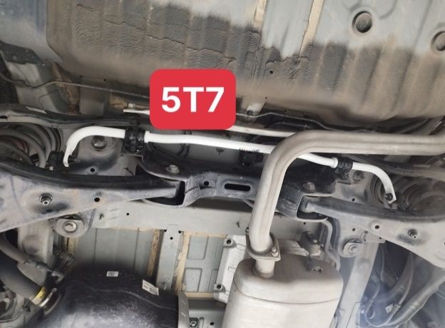 Thanh giằng ô tô ULTRA RACING - KIA CARNIVAL