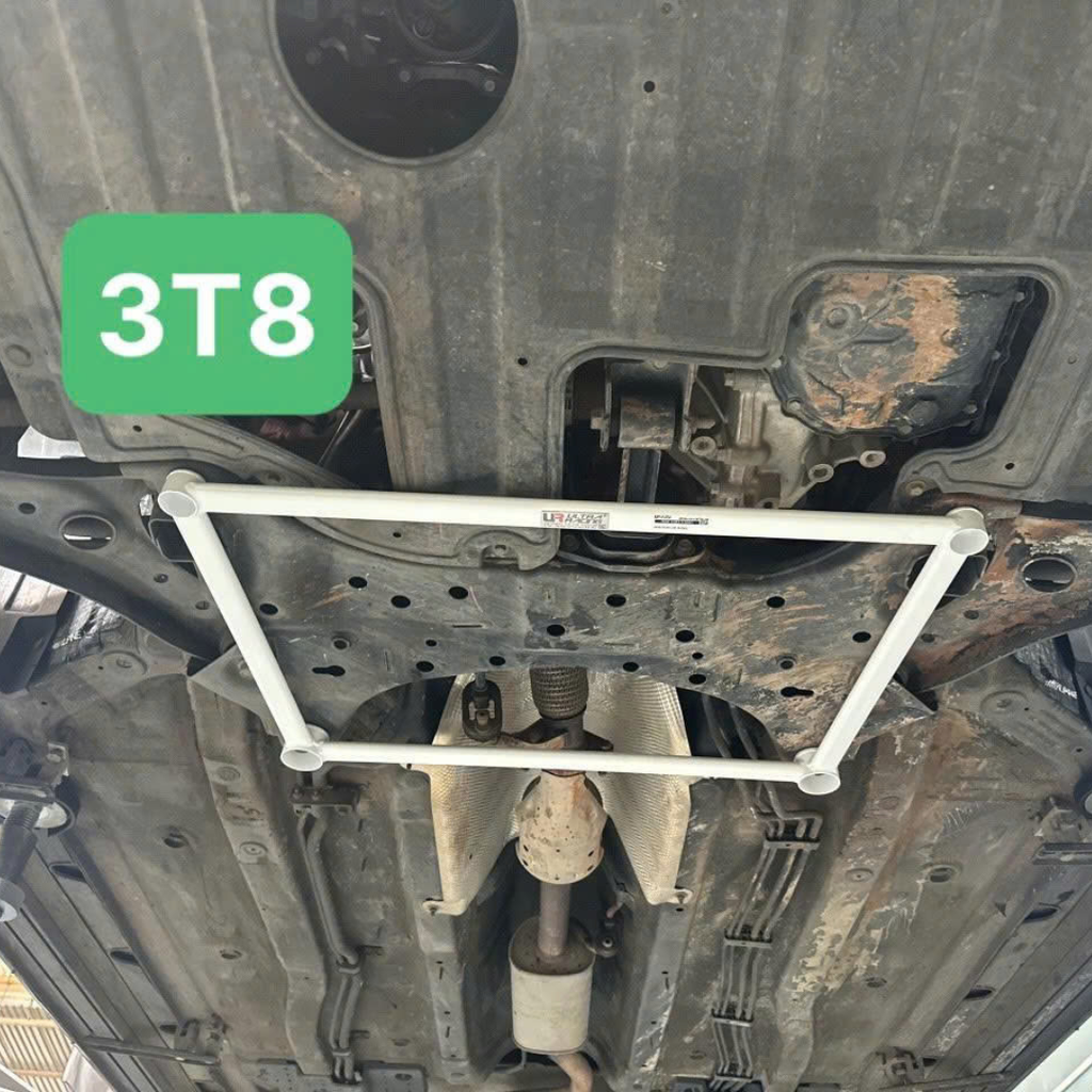 Thanh giằng ô tô ULTRA RACING - KIA CARENS