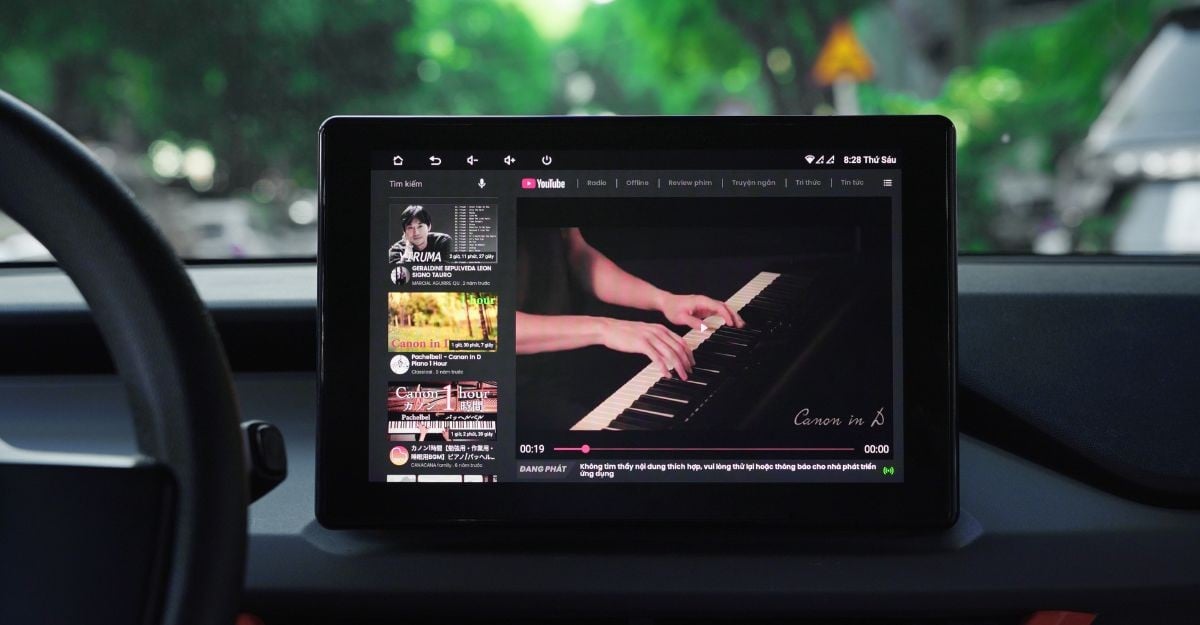 ICAR Entertainment phát video không quảng cáo trên dòng Elliview H (ảnh hãng trên VF3)