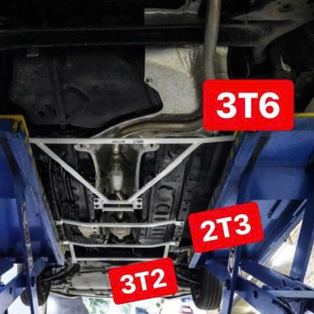 Thanh giằng ô tô ULTRA RACING - MAZDA 2