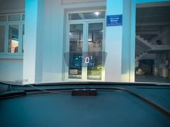 HUD Ô Tô MCD91 VinFast Limo Green Hiển Thị Kính Lái