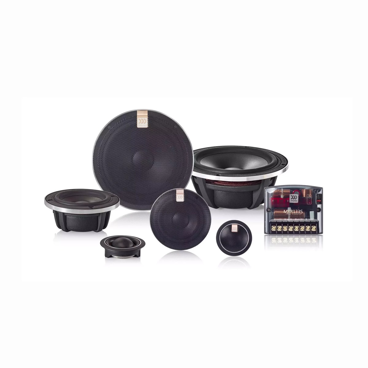 Bộ loa cánh Morel Sensus 63 3 way gồm woofer 6,5 inch, midrange 3,5 inch, tweeter 28 mm và phân tần MXR133S