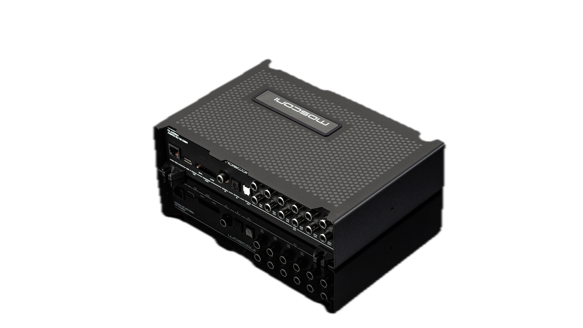 Mosconi AERO 8|12 DSP nhìn chéo có hiệu ứng phản chiếu