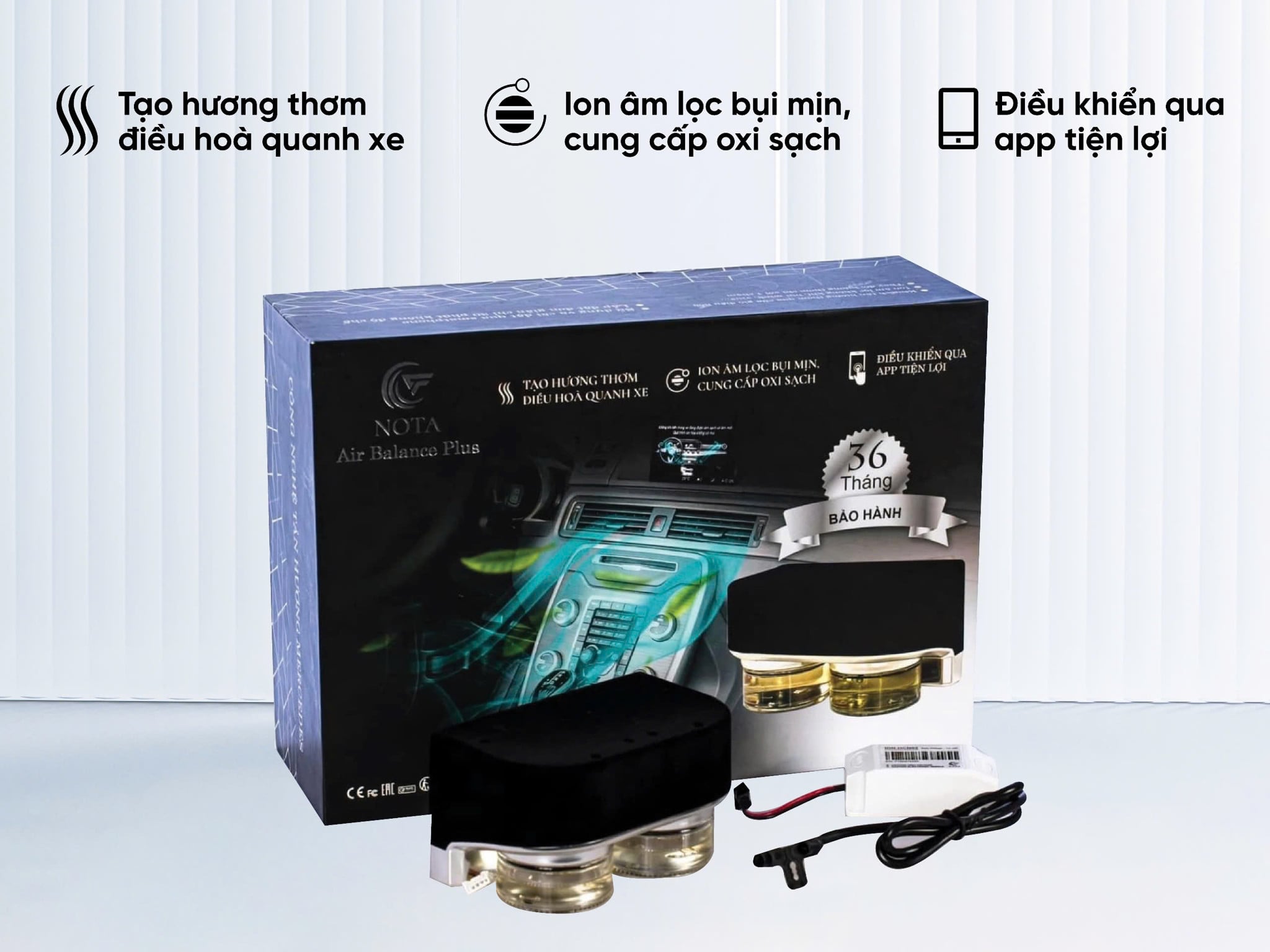 Hộp sản phẩm Nota Air Balance Plus với 2 cốc nước hoa và máy khuếch tán