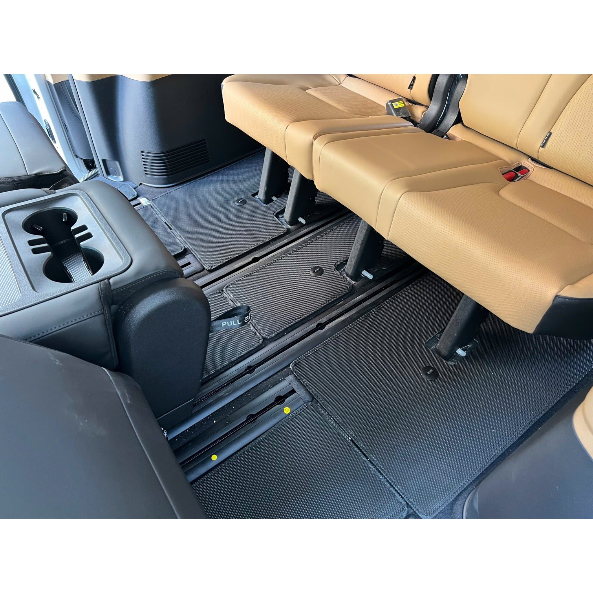 Thảm 3D MAXpider KAGU Kia Sedona/Carnival lắp thực tế trên xe