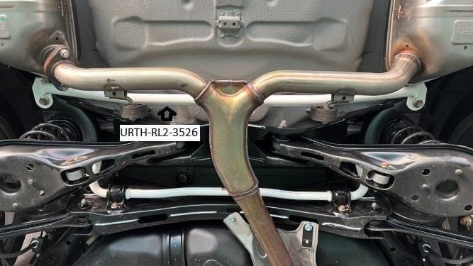 Thanh giằng khung sau Ultra Racing RL2-3526 dưới gầm sau Honda Civic 2017-2021