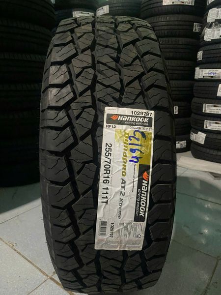 Vỏ xe ô tô Hankook 255/70 R16 RF12