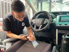 Dịch vụ Vệ sinh nội thất ô tô
