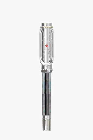 Khue Van Pen – Tahitian Black Pearl – White Gold Plated