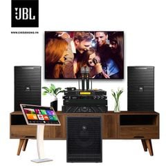 Bộ dàn Karaoke SP009426: (1 cặp) Loa JBL KP 4010G2, Loa Sub PROEL S12A, Cục đẩy Wharfedale Pro XR 1500, Vang số LSPRO K-600 và Micro không dây LSPro L330 Plus, Đầu karaoke VIETK KTV PLUS 4K 4TB, Màn hình Karaoke VIETK cảm ứng điện dung 22 inch
