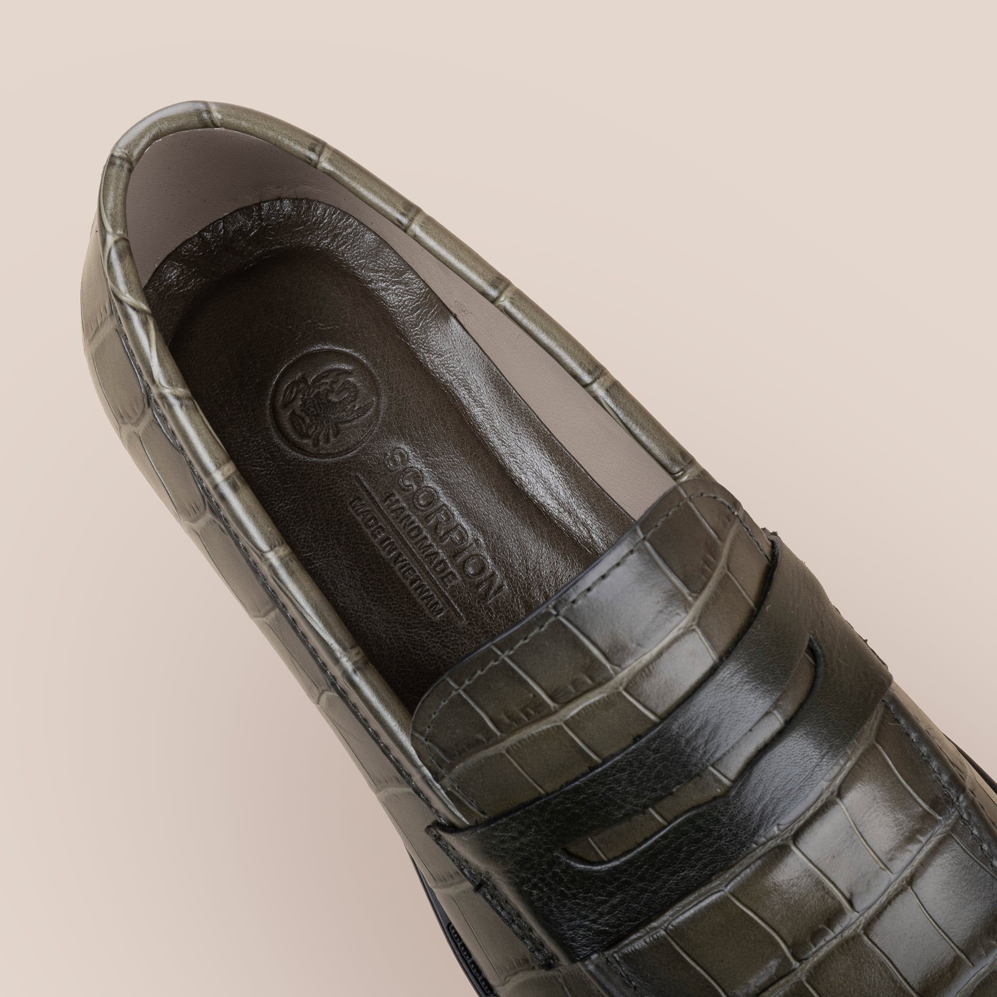  Giày Da Nam Loafer Xanh Rêu Vân 28MC.75 