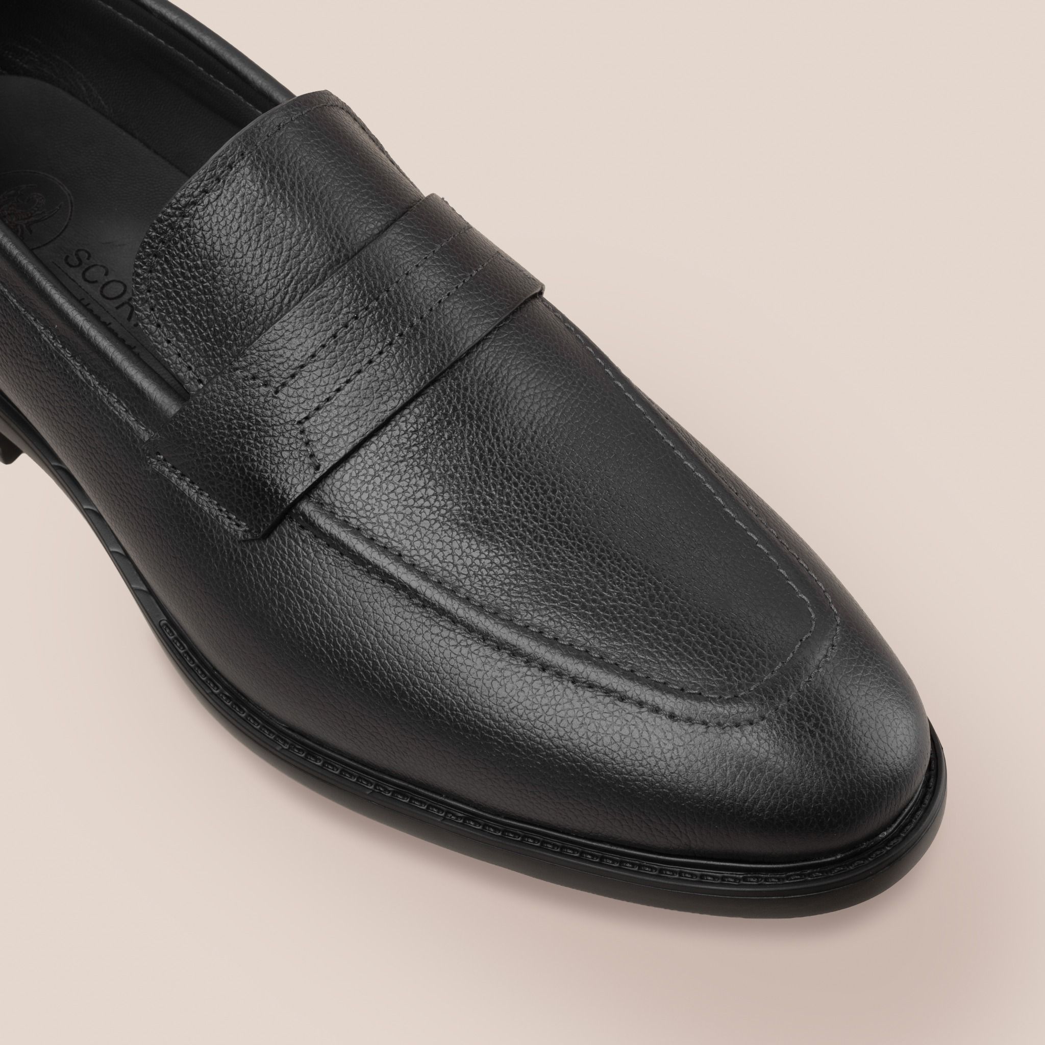  Giày Loafer Nam Đen 28MC.52 