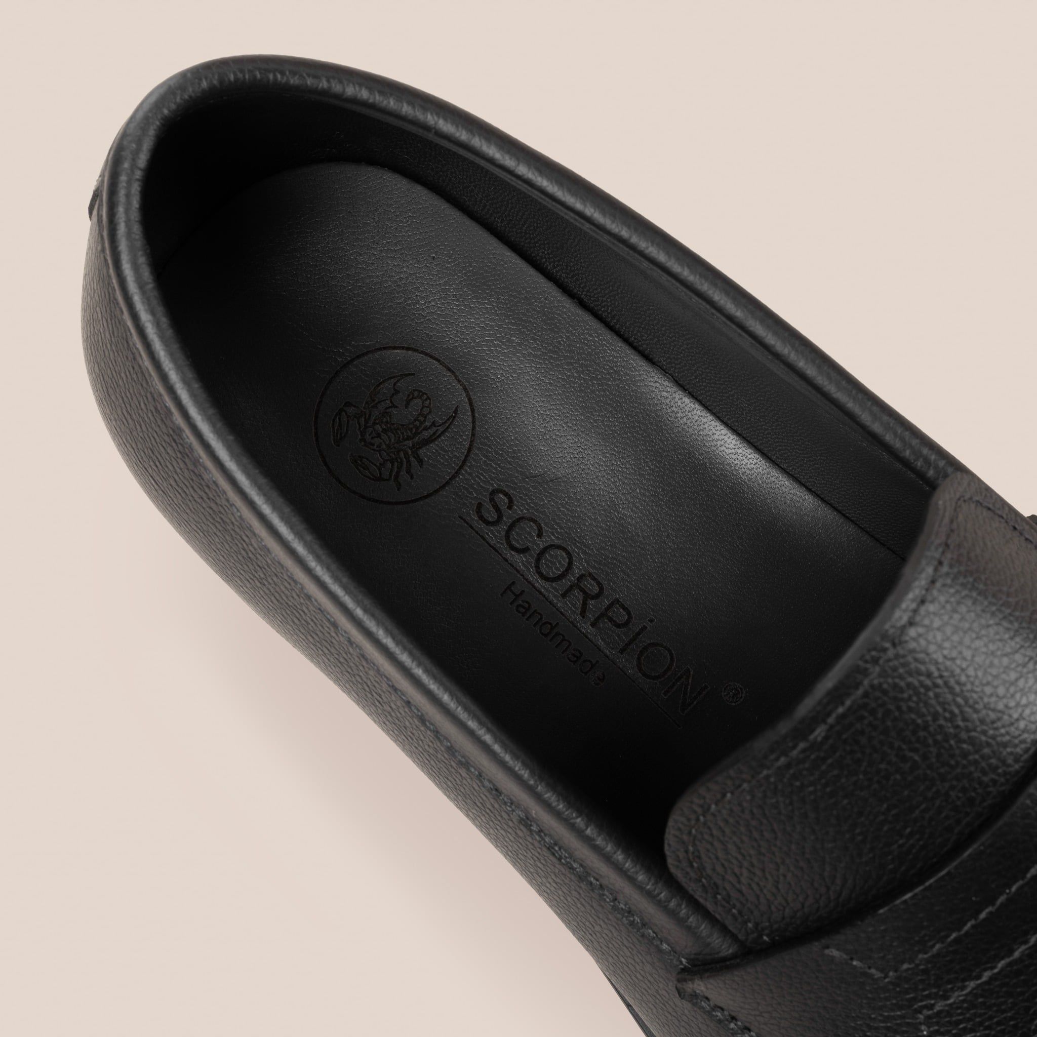  Giày Loafer Nam Đen 28MC.52 