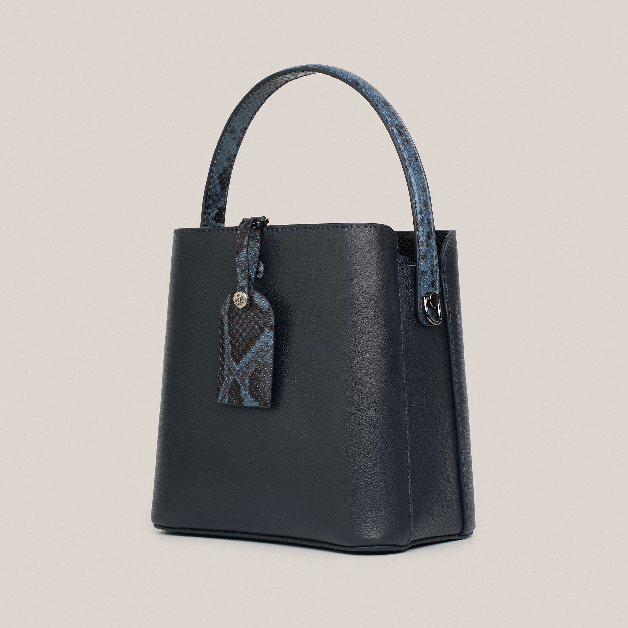  Túi Xách Nữ Da Trơn Xanh 26X.224 