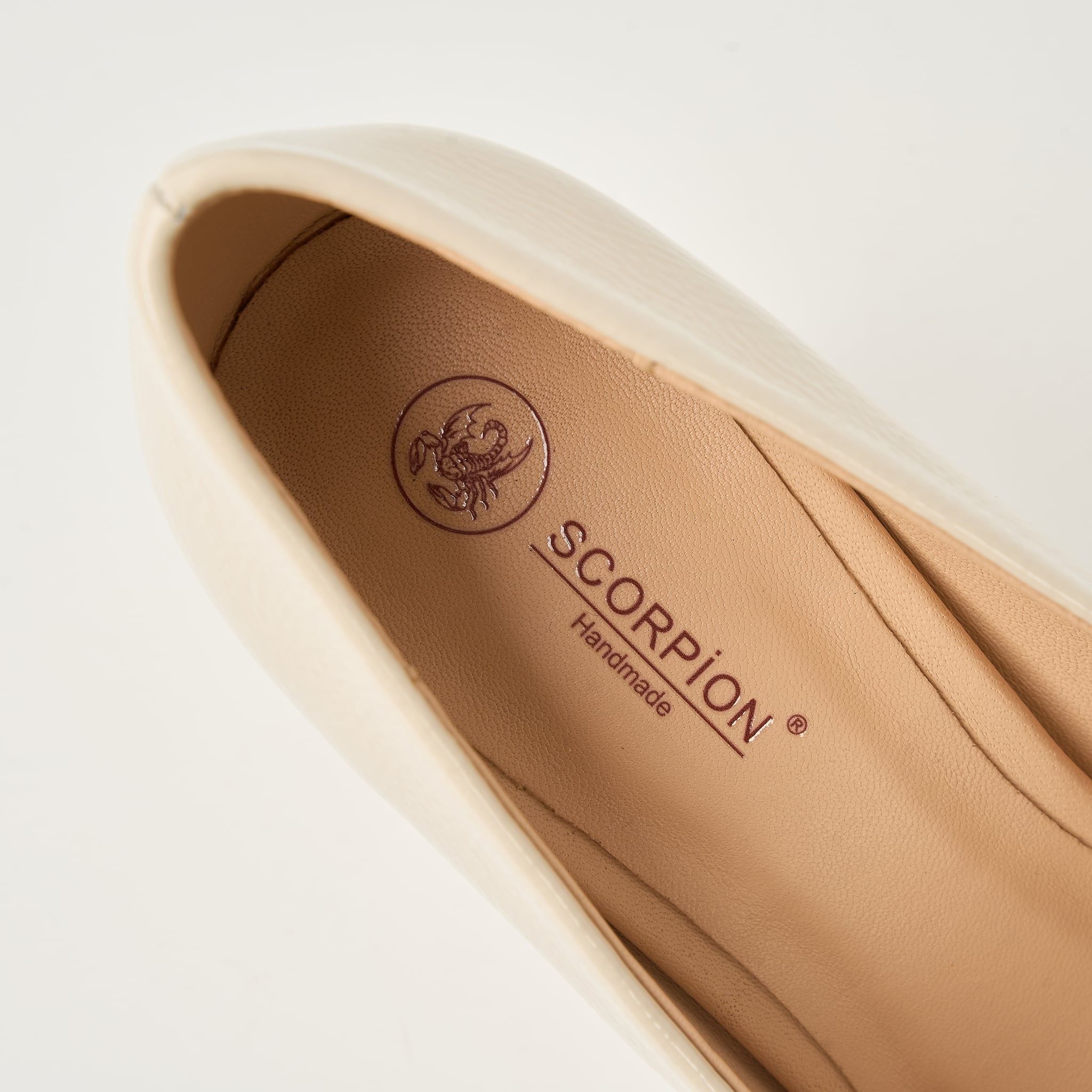  Giày Cao Gót Nữ Trơn Bóng Trắng 19N.20 