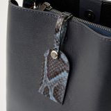  Túi Xách Nữ Da Trơn Xanh 26X.224 