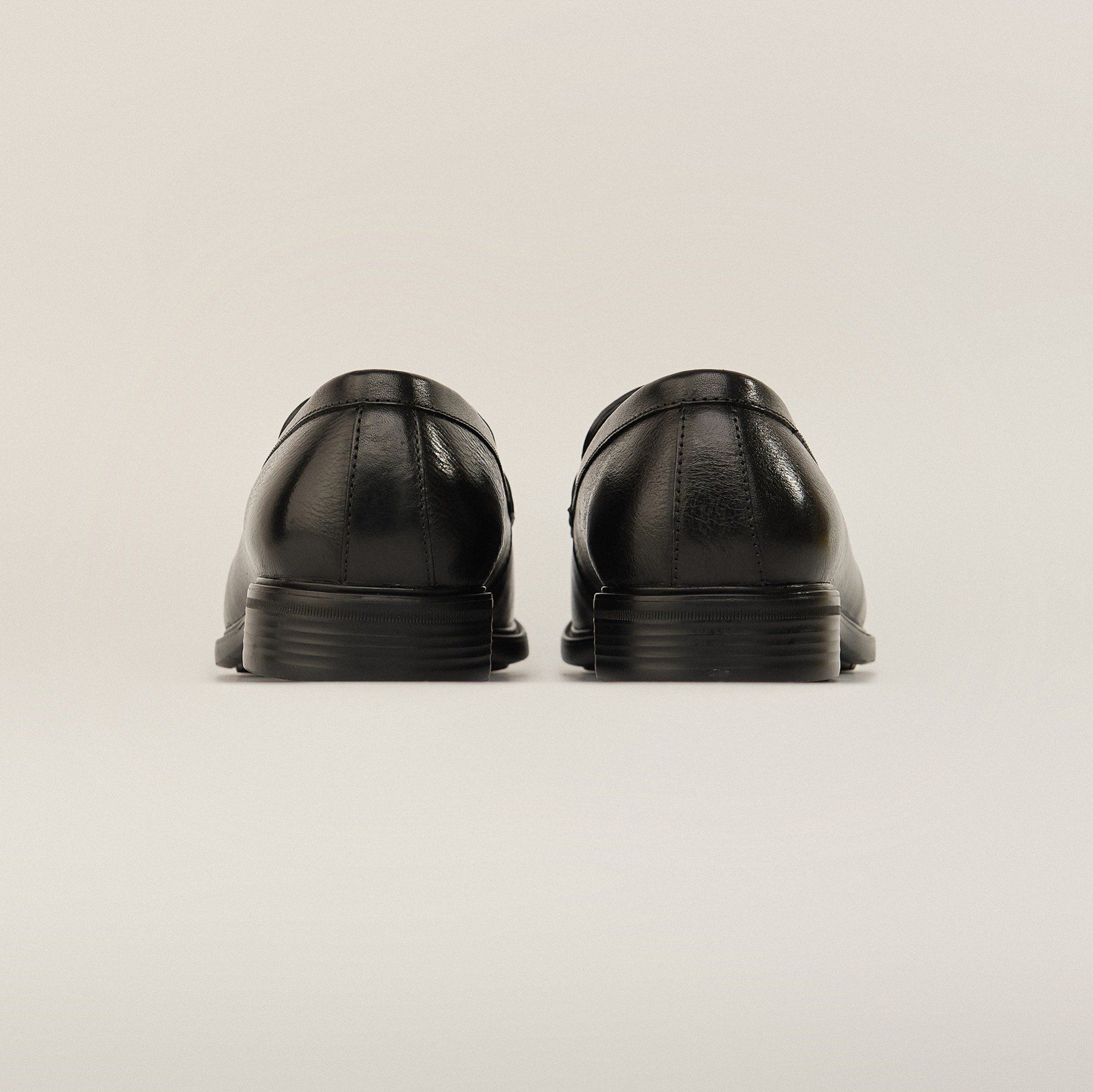  Giày Loafer Nam Trơn Đen 28MC.38 