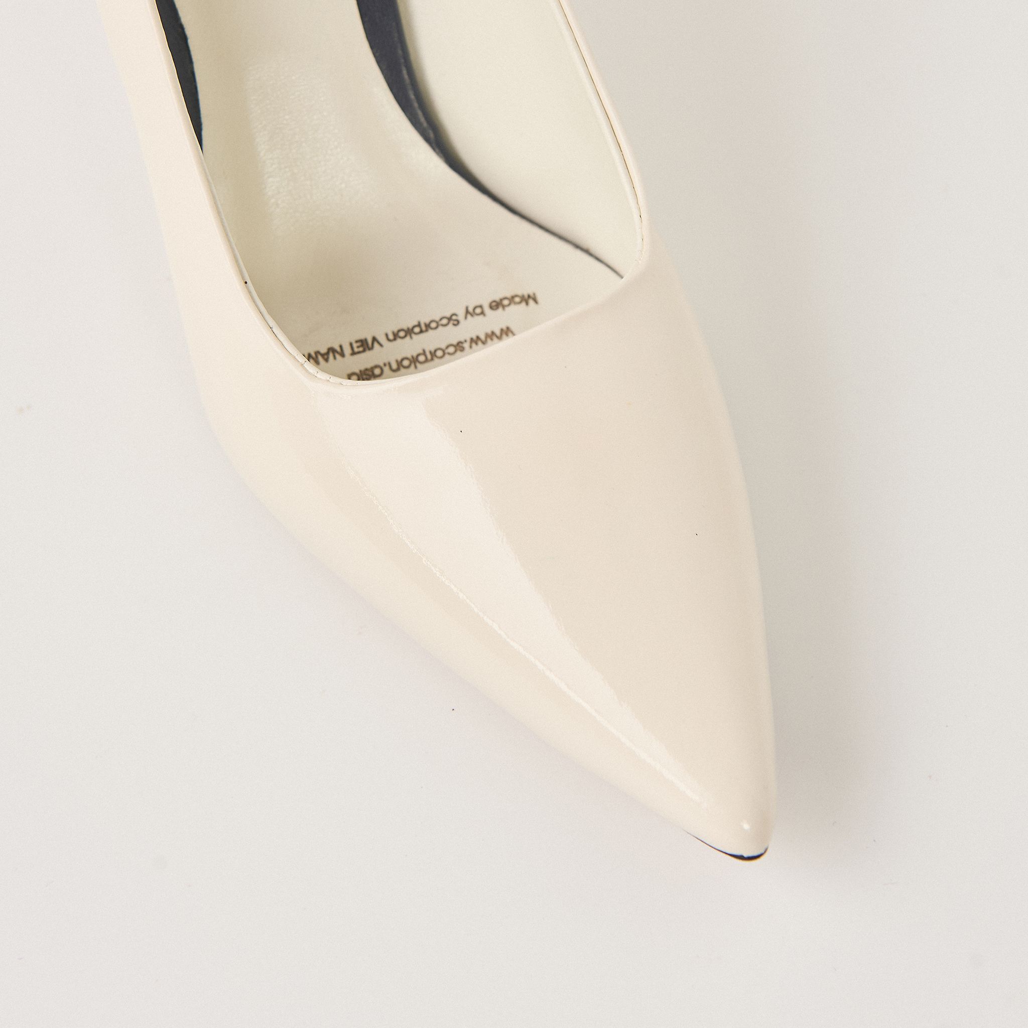  Giày Cao Gót Nữ Bóng Trắng 83.75 