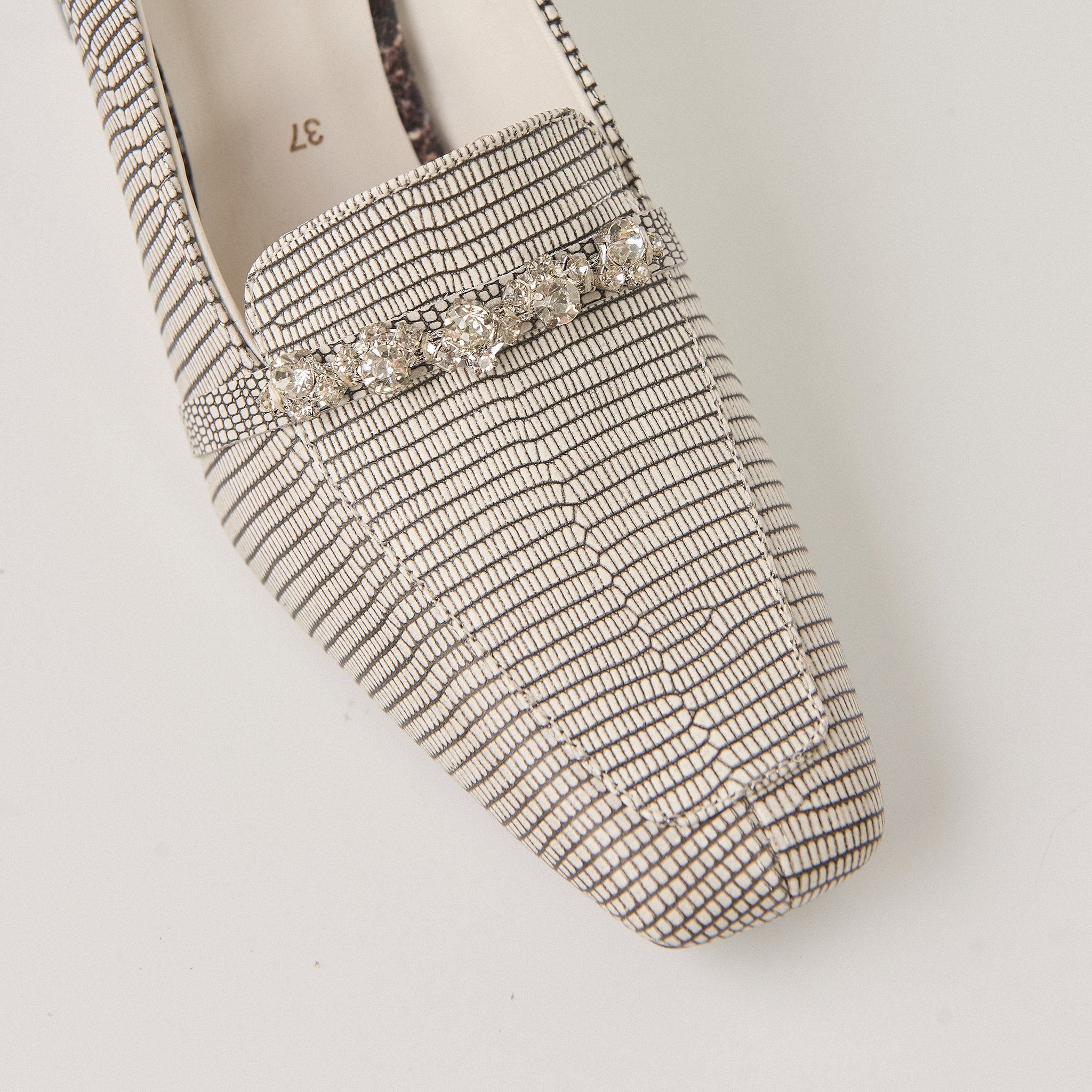  Giày Cao Gót Nữ Vân Kỳ Đà Trắng 19A.12 