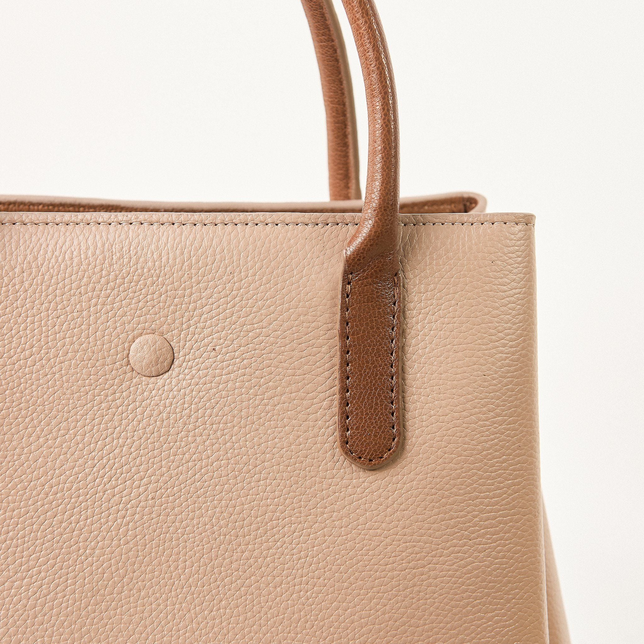  Túi Xách Nữ Da Vân Kem 26.58 