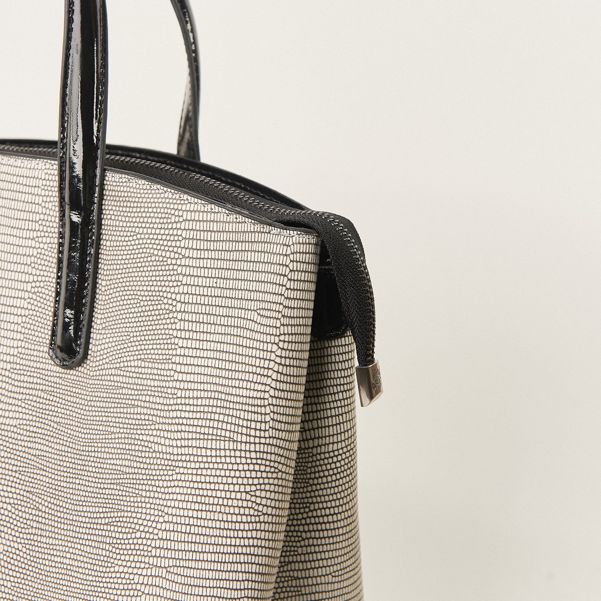  Túi Xách Nữ Da Vân Trắng Đen 26.57 