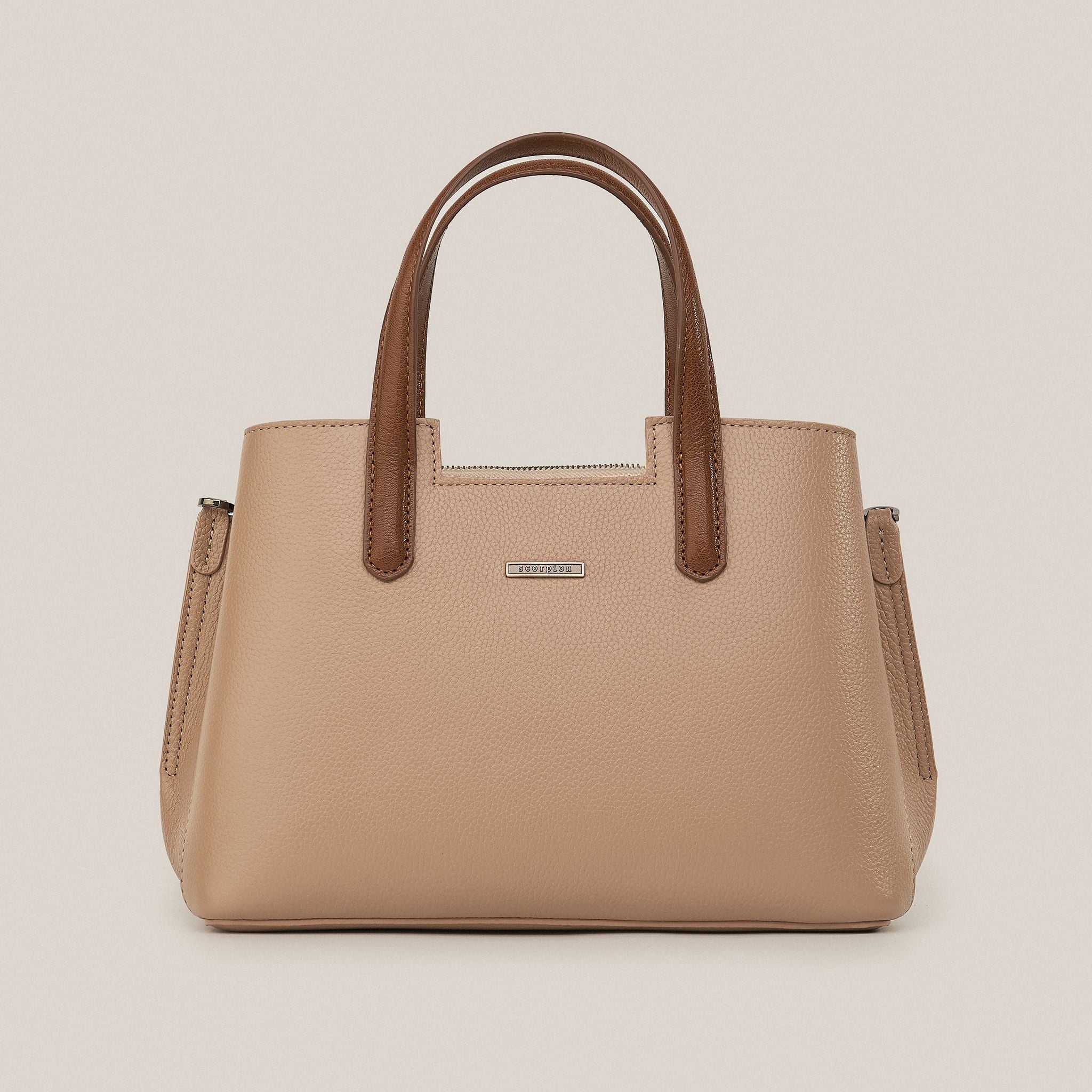  Túi Xách Nữ Da Trơn Kem 26K.38 