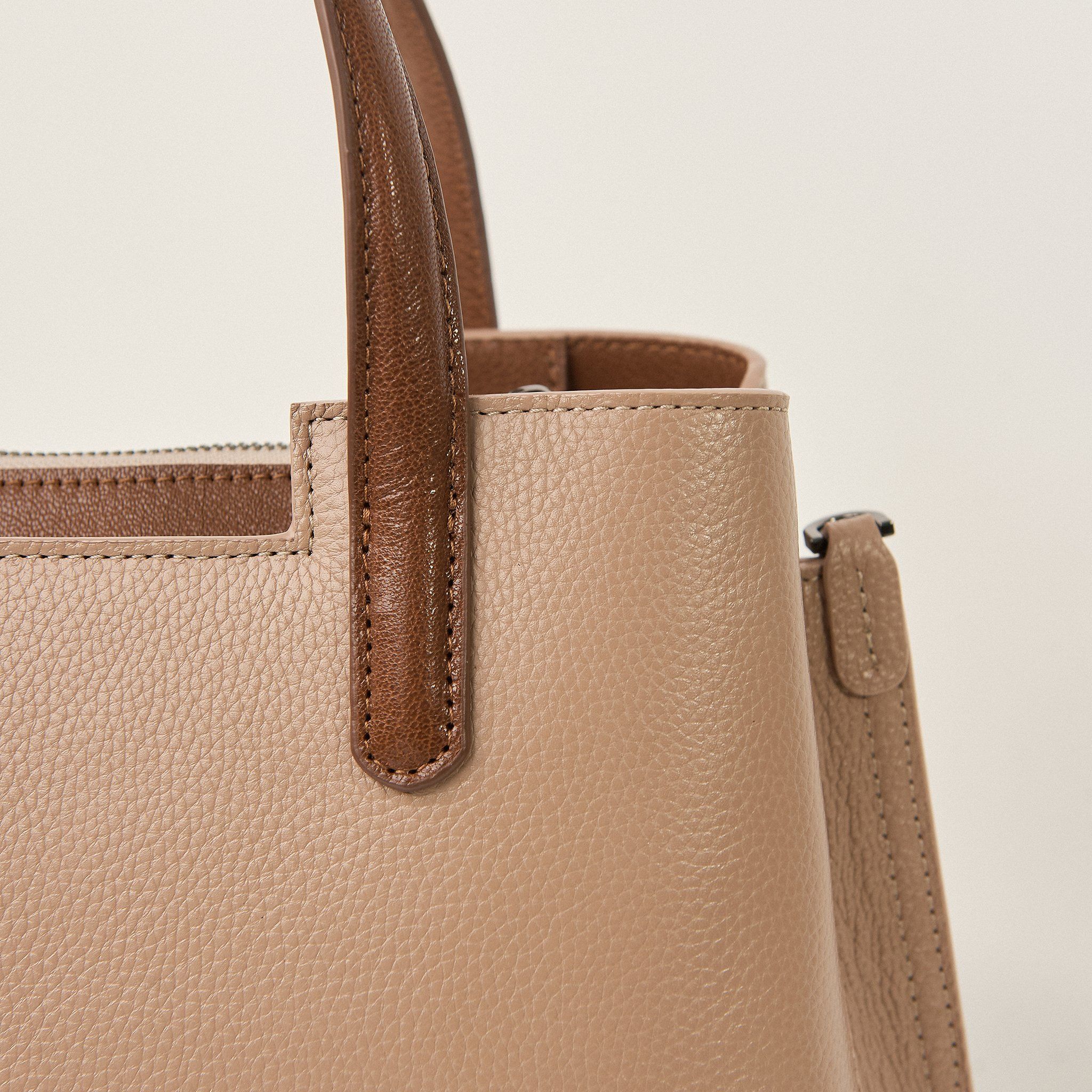  Túi Xách Nữ Da Trơn Kem 26K.38 